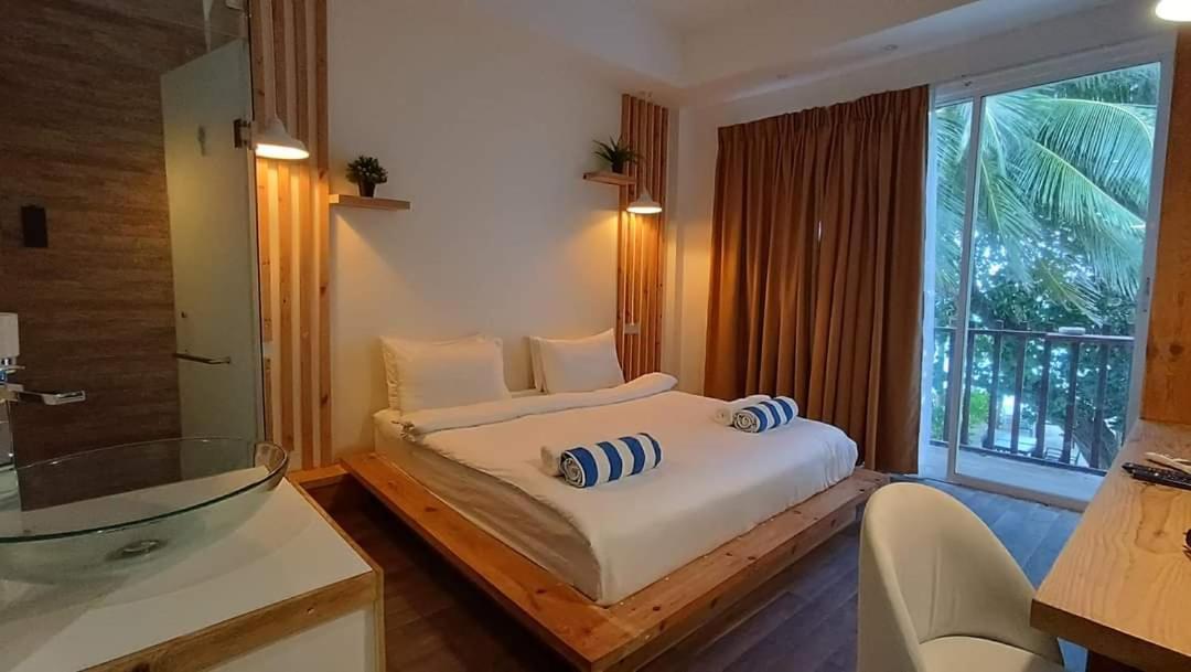 Portia Hotel & Spa Дгіффуші Екстер'єр фото